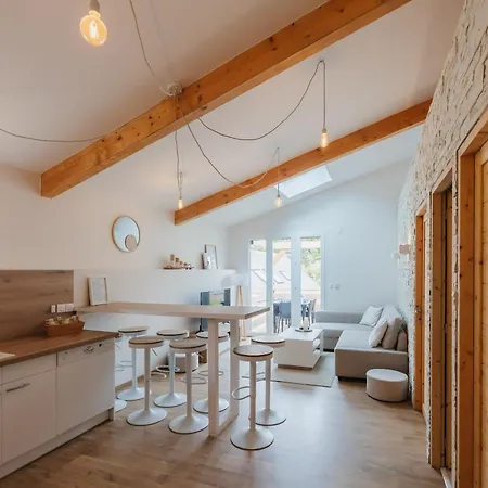 Chaleureux Appartement 8 Couchages #4 Embrun Exterior photo