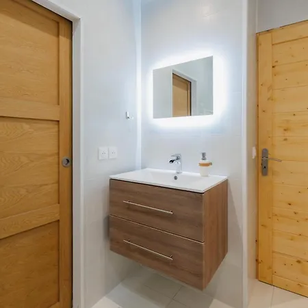 Chaleureux Appartement 8 Couchages #4 Embrun Exterior photo